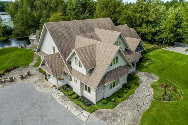 2260 Wildfire Dr, House detached with 3 bedrooms, 5 bathrooms and 11 parking in Douro Dummer ON | Image 23