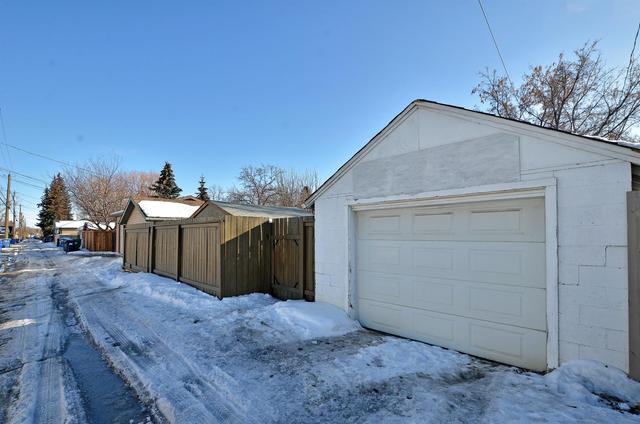 2014 9 Avenue Se, House detached with 4 bedrooms, 2 bathrooms and 2 parking in Calgary AB | Image 30