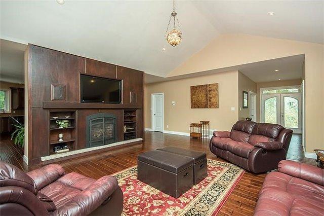 10186 Hunsden Sdrd, House detached with 3 bedrooms, 5 bathrooms and 8 parking in Caledon ON | Image 9