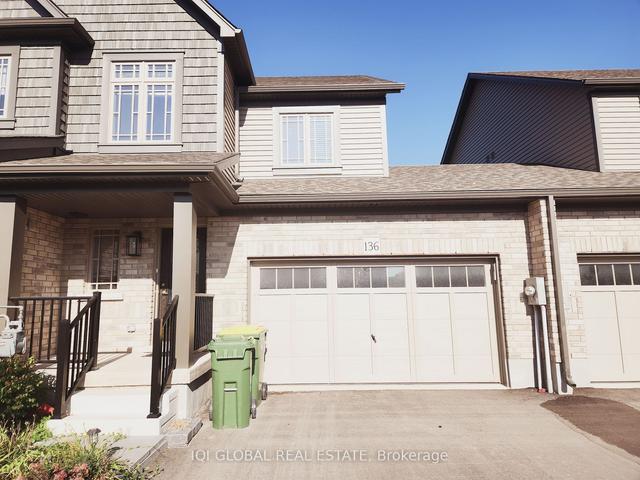 136 Stonebrook Way S, House attached with 3 bedrooms, 3 bathrooms and 5 parking in Grey Highlands ON | Image 7