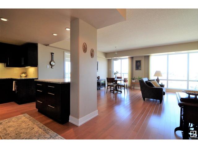 702 - 6608 28 Av Nw, Condo with 2 bedrooms, 2 bathrooms and 1 parking in Edmonton AB | Image 1