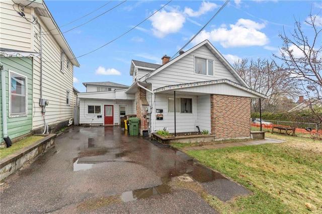 382 Third Avenue, House other with 0 bedrooms, 0 bathrooms and 6 parking in Pembroke ON | Image 5