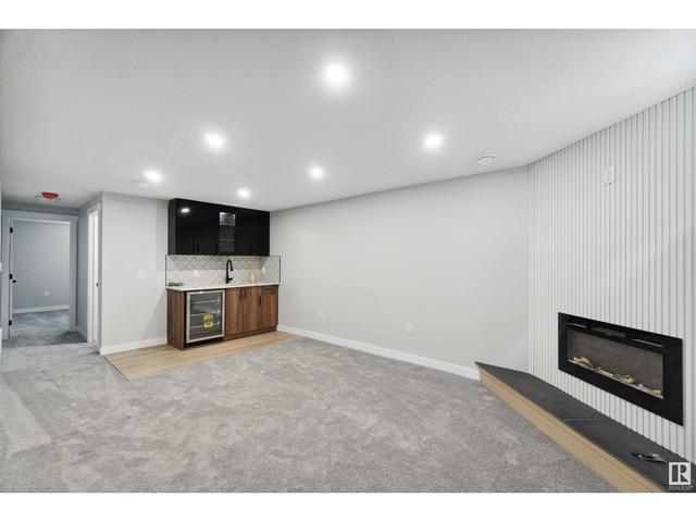 16011 92 Av Nw, House detached with 5 bedrooms, 2 bathrooms and null parking in Edmonton AB | Image 26
