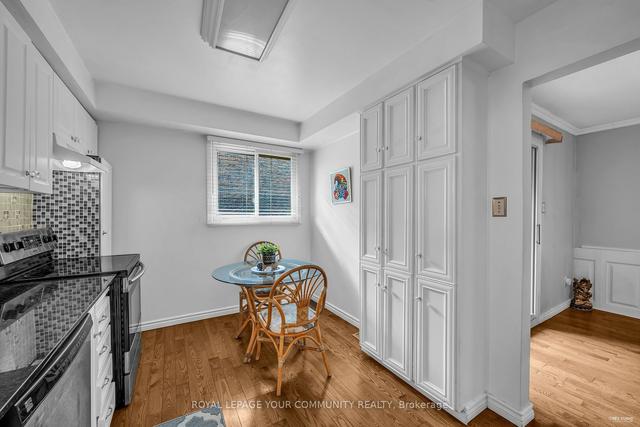 43 Poets Walk Way, Townhouse with 3 bedrooms, 2 bathrooms and 2 parking in Toronto ON | Image 8