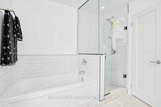 274 Markham St, House semidetached with 2 bedrooms, 3 bathrooms and 2 parking in Toronto ON | Image 9