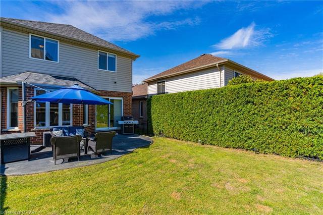 878 Sandcherry Street, House detached with 3 bedrooms, 1 bathrooms and 5 parking in London ON | Image 31