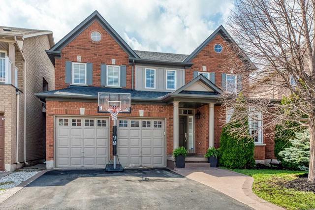 2319 Briargrove Circ, House detached with 4 bedrooms, 4 bathrooms and 4 parking in Oakville ON | Image 1