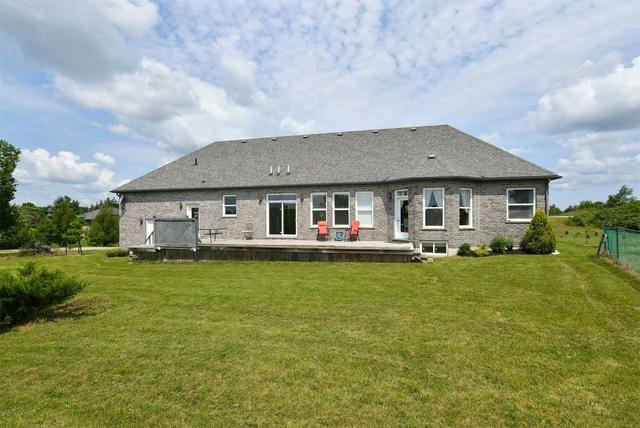 21 Oldfield Crt, House detached with 3 bedrooms, 3 bathrooms and 8 parking in Melancthon ON | Image 29