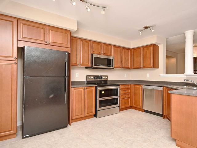 3131 Edgar Ave, House attached with 3 bedrooms, 3 bathrooms and 2 parking in Burlington ON | Image 9