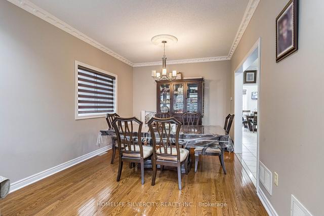 6 Runnymede Cres, House detached with 4 bedrooms, 6 bathrooms and 4 parking in Brampton ON | Image 31