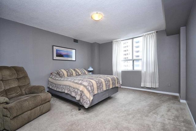 407 - 250 Davis Dr, Condo with 2 bedrooms, 2 bathrooms and 1 parking in Newmarket ON | Image 8