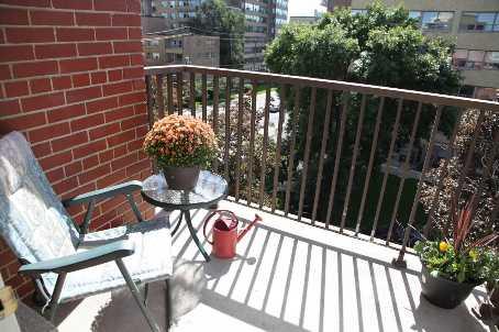 404 - 2550 Bathurst St, Condo with 1 bedrooms, 1 bathrooms and 1 parking in Toronto ON | Image 9