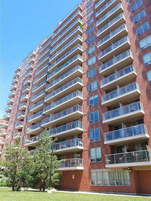 214 - 1369 Bloor St W, Condo with 2 bedrooms, 2 bathrooms and 1 parking in Toronto ON | Image 12