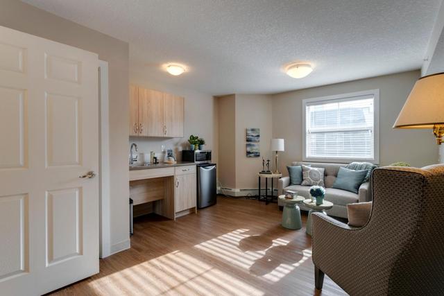 103 - 2635 Eversyde Avenue Sw, Condo with 2 bedrooms, 2 bathrooms and null parking in Calgary AB | Image 7