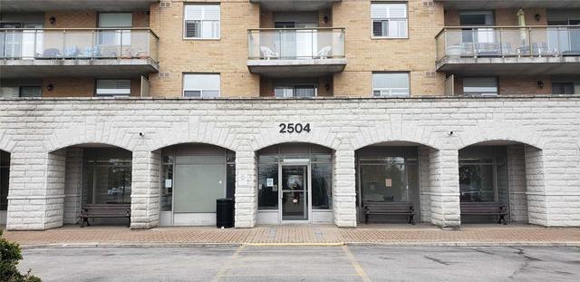 402 - 2504 Rutherford Rd, Condo with 2 bedrooms, 2 bathrooms and 1 parking in Vaughan ON | Image 8