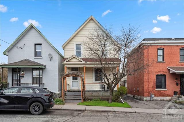 235 Cambridge Street N, House detached with 4 bedrooms, 2 bathrooms and 2 parking in Ottawa ON | Image 1