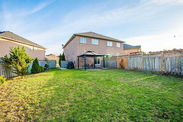 80 Olympia Cres, House semidetached with 3 bedrooms, 4 bathrooms and 5 parking in Brampton ON | Image 33