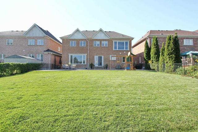 47 Donwoods Crt, House detached with 4 bedrooms, 4 bathrooms and 6 parking in Brampton ON | Image 24