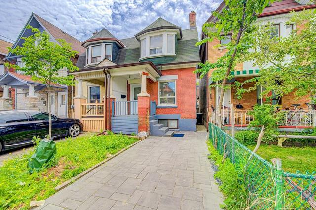 165 Wallace Ave, House semidetached with 3 bedrooms, 2 bathrooms and 1 parking in Toronto ON | Image 12