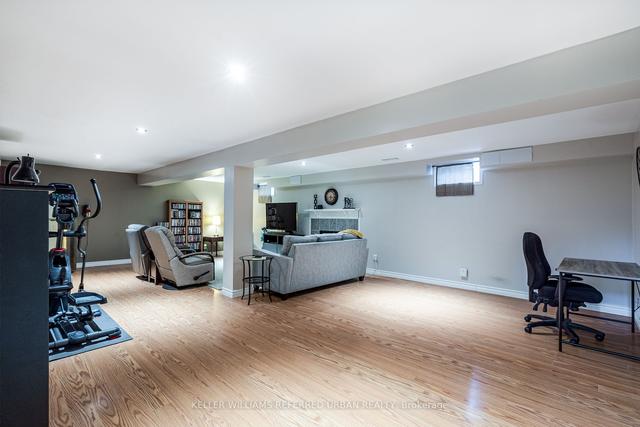 97 Sandollar Dr, Townhouse with 2 bedrooms, 3 bathrooms and 2 parking in Hamilton ON | Image 22