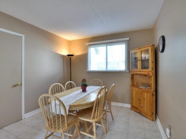 21 Reynier Dr, House detached with 4 bedrooms, 2 bathrooms and 2 parking in Brampton ON | Image 8
