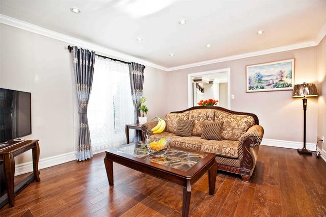 1 Lombardy Lane, House detached with 4 bedrooms, 5 bathrooms and 8 parking in Markham ON | Image 8