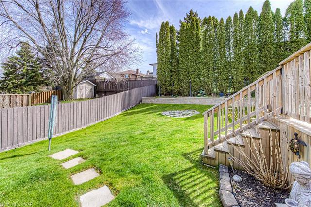 31 Blackwell Drive, House detached with 3 bedrooms, 1 bathrooms and 3 parking in Kitchener ON | Image 26