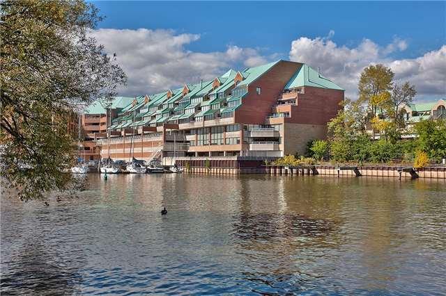 422 - 100 Bronte Rd, Condo with 2 bedrooms, 3 bathrooms and null parking in Oakville ON | Image 1