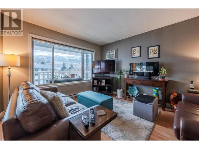 205 - 62 Dauphin Avenue, House attached with 2 bedrooms, 2 bathrooms and 1 parking in Penticton BC | Image 16