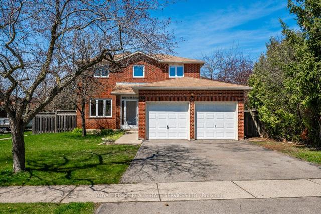 177 Martindale Ave, House detached with 3 bedrooms, 3 bathrooms and 4 parking in Oakville ON | Image 1