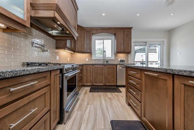 1694 St Johns Rd, House detached with 3 bedrooms, 2 bathrooms and 10 parking in Innisfil ON | Image 4