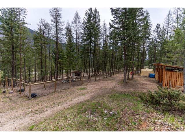 4165 Highway 93, House detached with 3 bedrooms, 1 bathrooms and null parking in East Kootenay B BC | Image 78