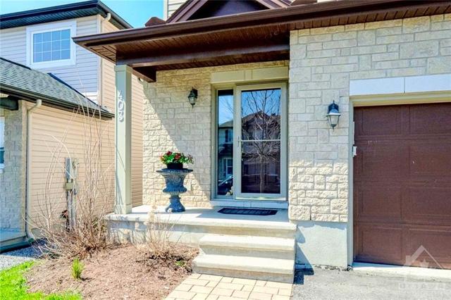 403 Cache Bay Crescent, Home with 3 bedrooms, 3 bathrooms and 2 parking in Ottawa ON | Image 2