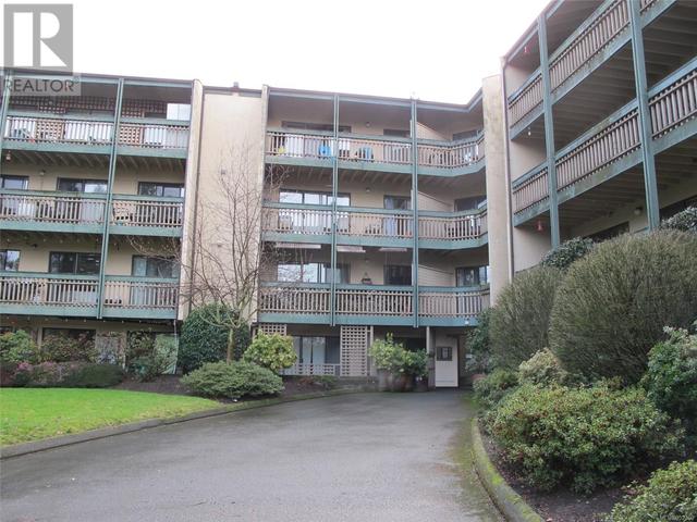 201 - 3277 Quadra St, Condo with 1 bedrooms, 1 bathrooms and 1 parking in Saanich BC | Image 19