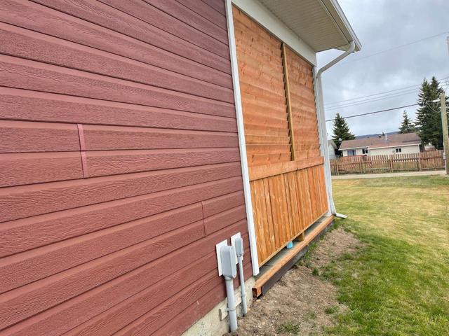 1613 99 Avenue, House detached with 3 bedrooms, 2 bathrooms and 1 parking in Dawson Creek BC | Image 20