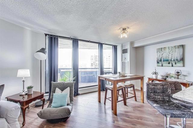 1505 - 75 Graydon Hall Dr, Condo with 3 bedrooms, 2 bathrooms and 1 parking in Toronto ON | Image 26