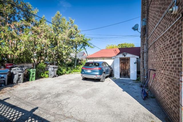 4 - 6 Seventeenth St E, House detached with 2 bedrooms, 1 bathrooms and 0 parking in Toronto ON | Image 9