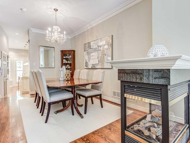 94 Pleasant Blvd, Townhouse with 3 bedrooms, 3 bathrooms and 2 parking in Toronto ON | Image 25