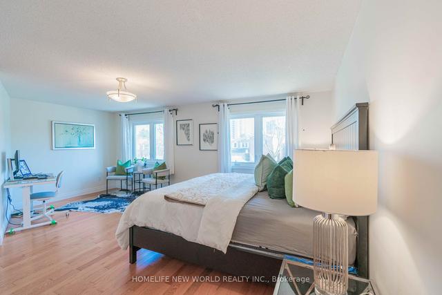 54 Enchanted Hills Cres, House detached with 3 bedrooms, 4 bathrooms and 3 parking in Toronto ON | Image 20