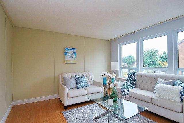 169 - 6450 Finch Ave W, Townhouse with 3 bedrooms, 2 bathrooms and 1 parking in Toronto ON | Image 2