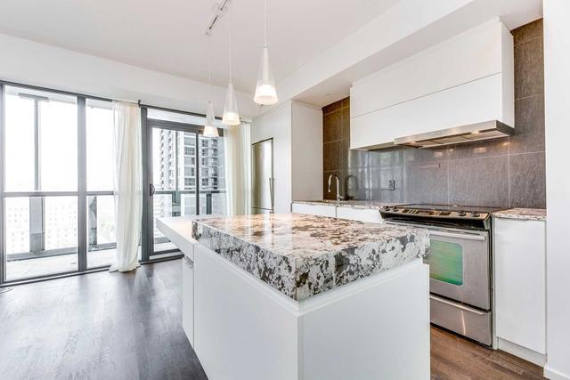 1808 - 101 Charles St E, Condo with 1 bedrooms, 1 bathrooms and 0 parking in Toronto ON | Image 5