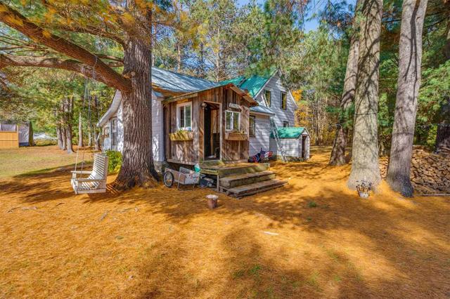 502 S. Baptiste Lake Rd, House detached with 4 bedrooms, 1 bathrooms and 21 parking in Hastings Highlands ON | Image 8