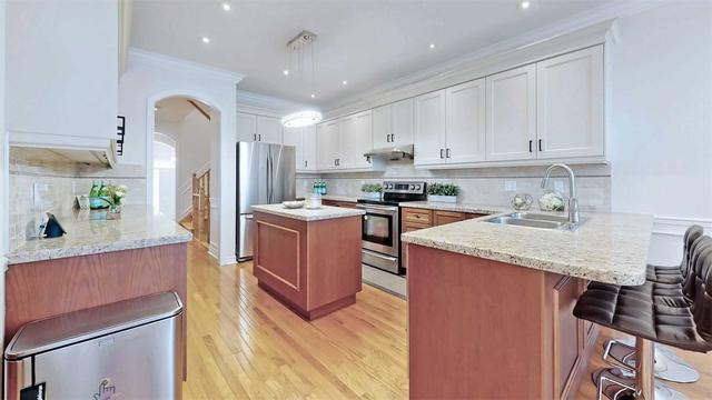 36 - 450 Worthington Ave, House attached with 3 bedrooms, 4 bathrooms and 4 parking in Richmond Hill ON | Image 4