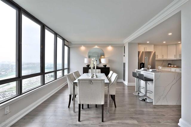 1807 - 65 Skymark Dr, Condo with 2 bedrooms, 2 bathrooms and 1 parking in Toronto ON | Image 5
