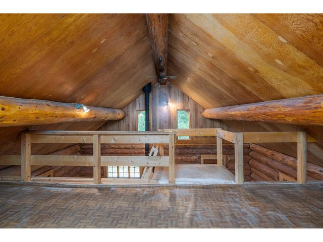 2197 Highway 3, House detached with 2 bedrooms, 2 bathrooms and 4 parking in Central Kootenay C BC | Image 49