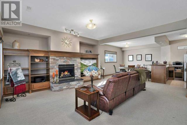 105 Park Meadows Place, House detached with 3 bedrooms, 2 bathrooms and 6 parking in Olds AB | Image 33