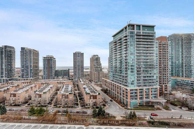 lph18 - 1 Shaw St, Condo with 2 bedrooms, 2 bathrooms and 1 parking in Toronto ON | Image 16