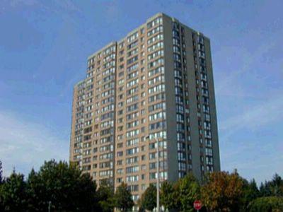 331 - 25 Bamburgh Circ, Condo with 3 bedrooms, 2 bathrooms and 2 parking in Toronto ON | Image 1