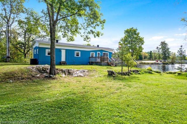 14232a Highway 509, House detached with 2 bedrooms, 1 bathrooms and 10 parking in North Frontenac ON | Image 16