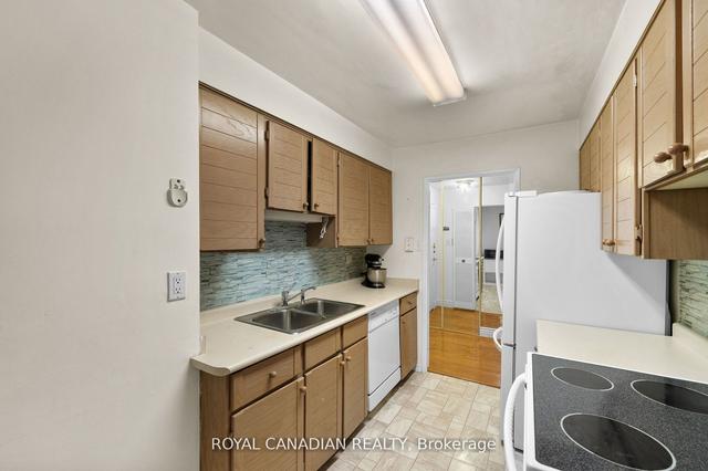 135 - 4001 Don Mills Rd, Townhouse with 2 bedrooms, 2 bathrooms and 1 parking in Toronto ON | Image 4